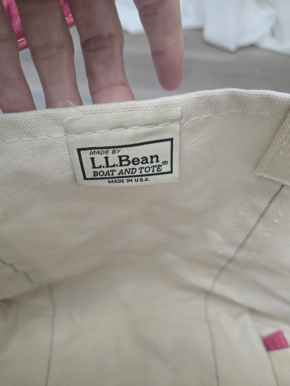 L.L.Bean Boat and Tote bag in a medium size pink trim Fisherman Nautical Boat - Picture 4 of 10